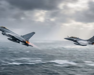 ege'nin kartalları kıyaslanıyor eurofighter ve rafale karşılaştırması ile f 16 blok 70 analizi 01